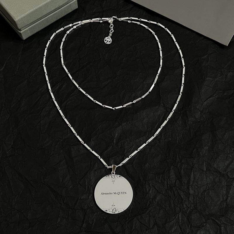 McQueen necklace 04yxh13